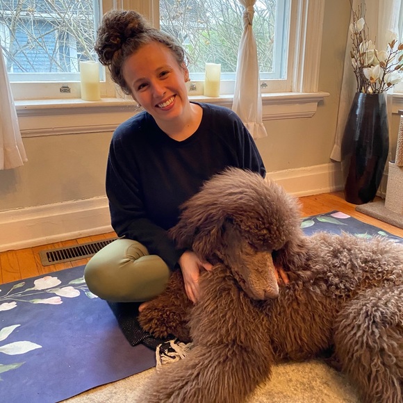 Meet your Posher, Amy - Picture 5 of 9